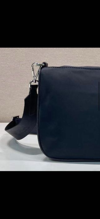 Чанта Prada Re-Nylon