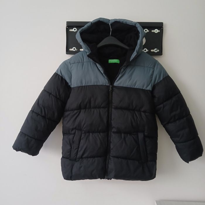 Зимно яке benetton 7-8 години