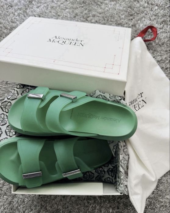 Мъжки сандали на Alexander McQueen