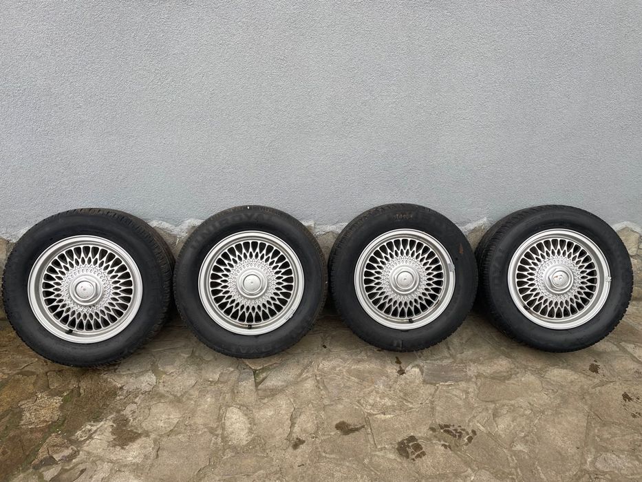 Комплект гуми с джанти за BMW