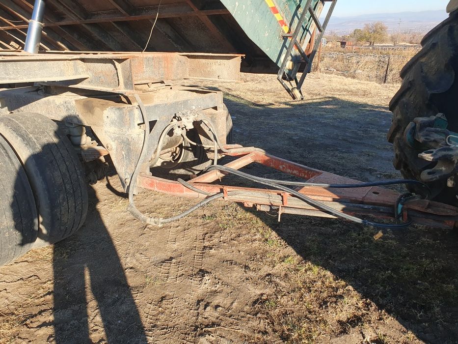 Самосвално ремарке 12т. 28куб.