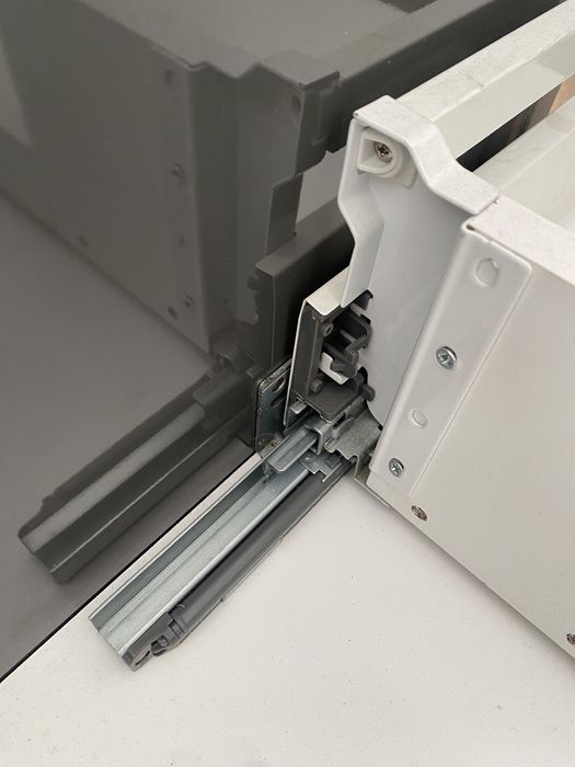 Corp suspendat lavoar 80cm