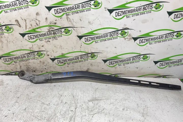 Brat stergator dreapta Audi A4 2001 1.8 T MT (150 hp)