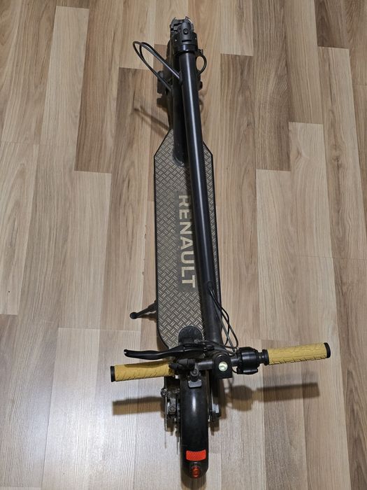 Trotineta Electrica Renault