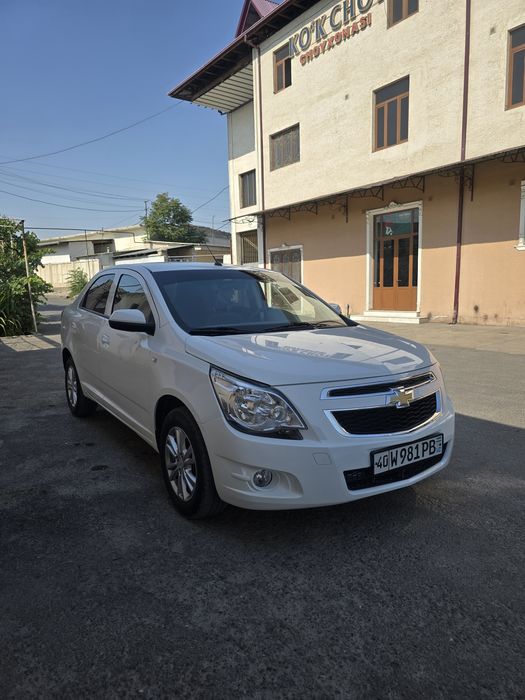 Cobalt 4-pozisiya sotiladi 12000-km bemzin kraska tozza.