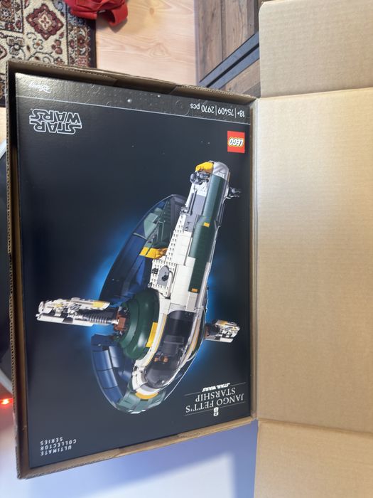 Lego Star Wars Jango Fett’s Starship UCS 75409
