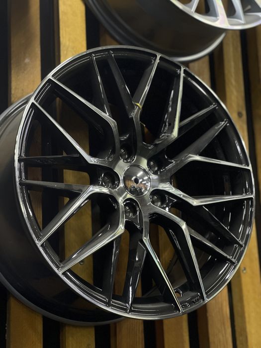 комплект диск R18 5x114.3 воссены