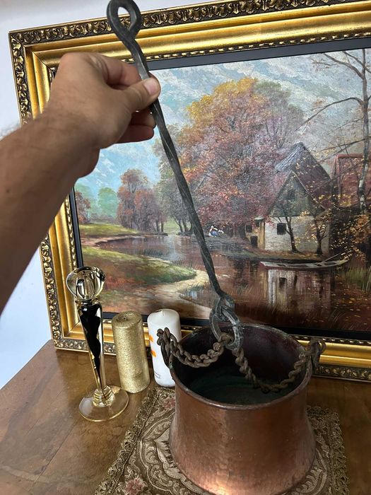 A145 Caldarusa de cupru batut si fier forjat 1,3kg 15x20D cm