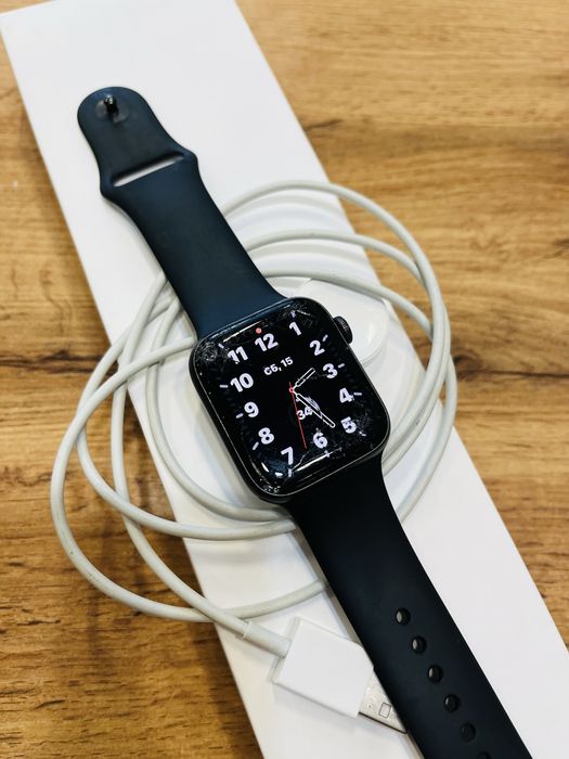 Apple Watch SE 44mm