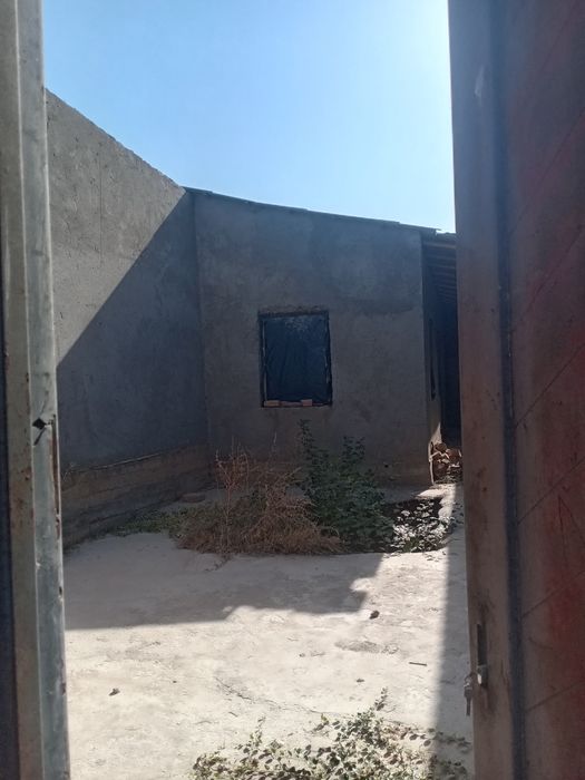 Участка сотилади