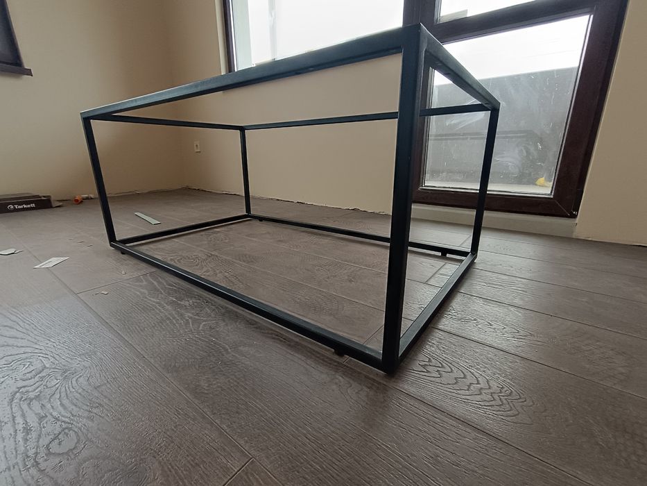 Основи за трапезна и Холна маса