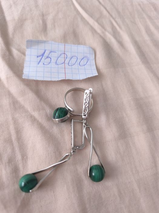 Серебряные ювелирные изделия