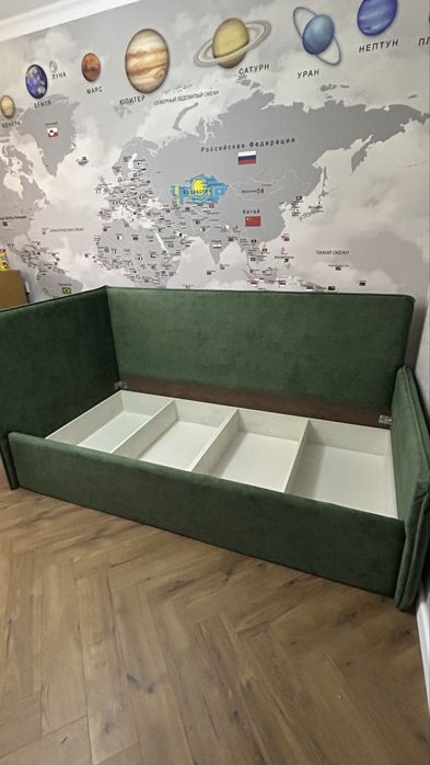 Продам кровать размер 100х200