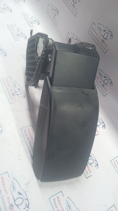 Cotiera sofer Skoda Yeti 2013