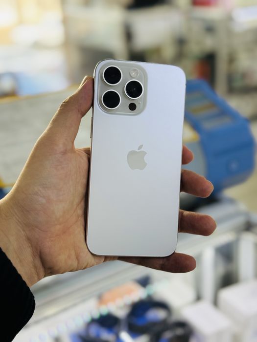 Айфон 15 про мах 256 гб