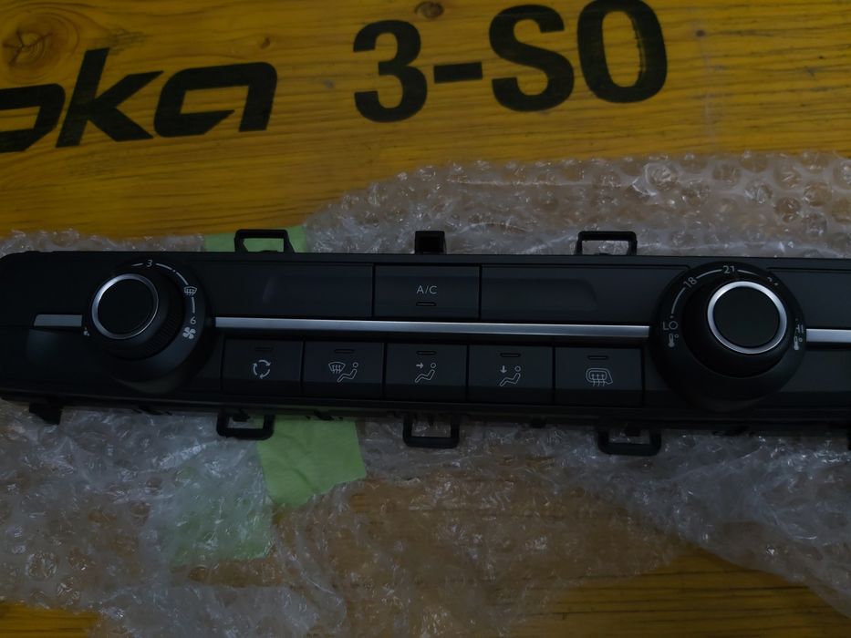 Управление климатик Toyota Sitroen Peugeot 2023г