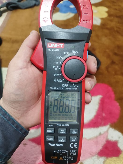 Мултиметр UNI-T  UT208B.  42mm