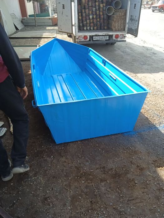 Qayiq      лотка