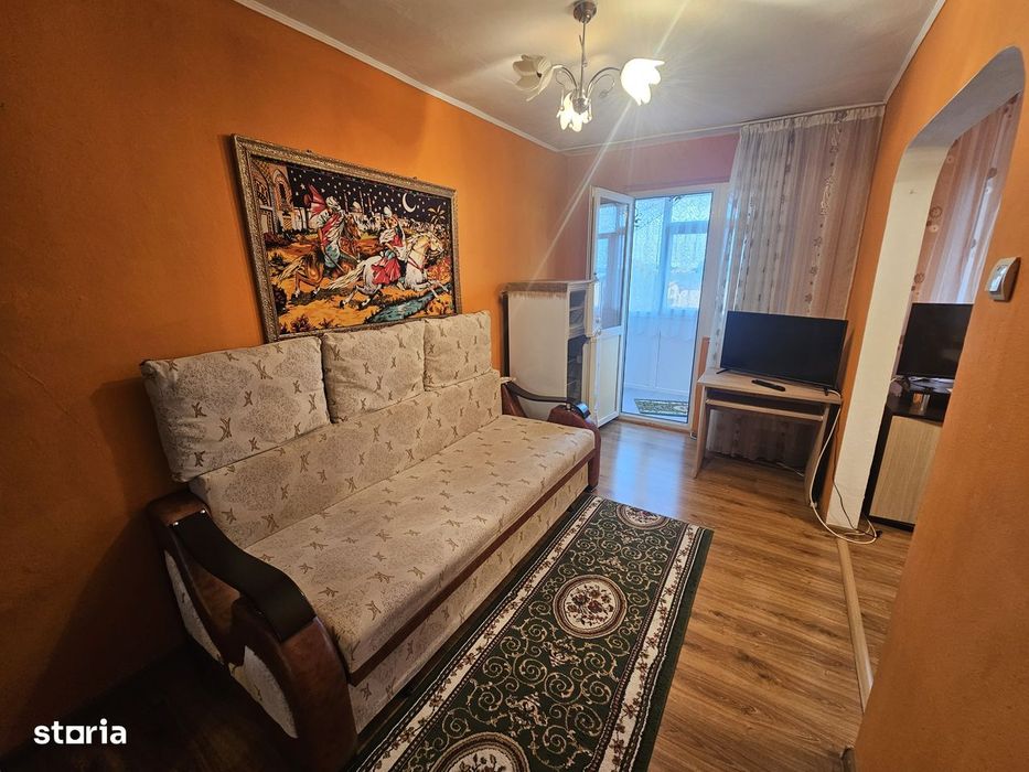 Apartament 2 camere, Ștefănești,poziție frumoasă!Mutare imediată!