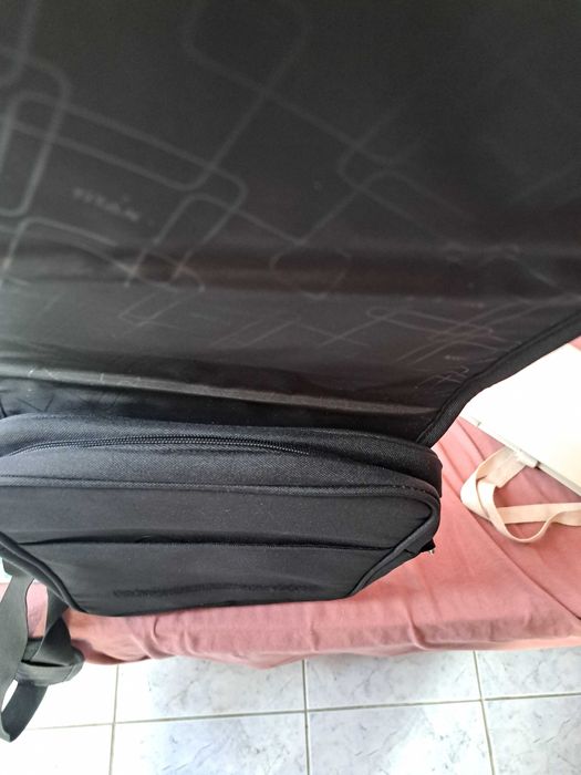 Чанта за таблет Титан