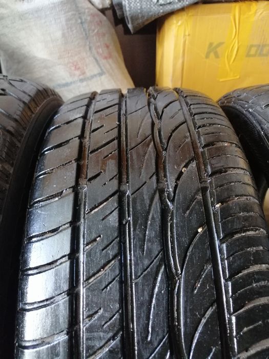 Продам шины   R15