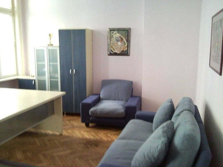 Продава се Тристаен апартамент в София, Център - 120 кв.м за 3741 €/кв.м - Снимка #4