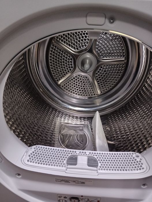 Чисто нова сушилня с термопомпа Siemens IQ 500 A+++ 8кг2годинигаранция