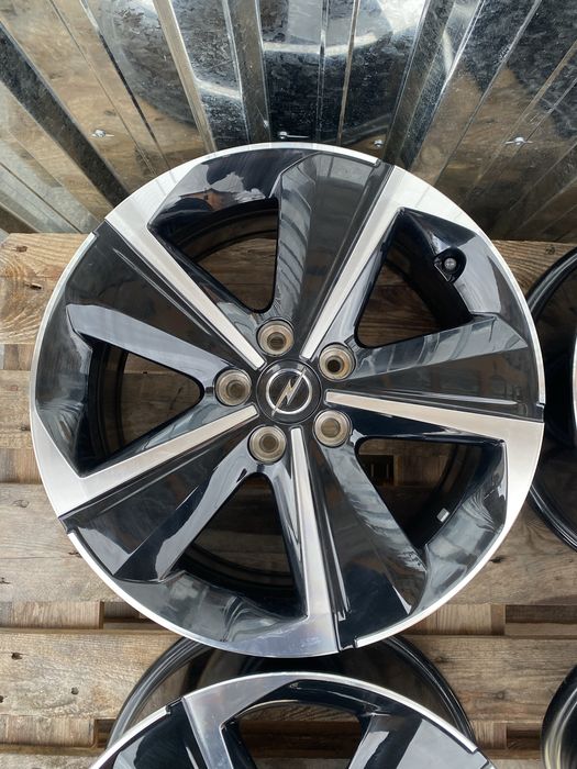 17 цола 5 х 108 мм Опел Астра  Astra L , Пежо , 3008 , 4008 , 5008