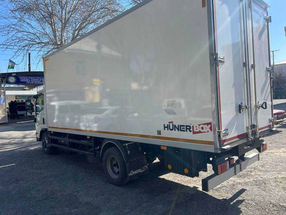 Isuzu moshnasi 2026 yil 2000 probeg