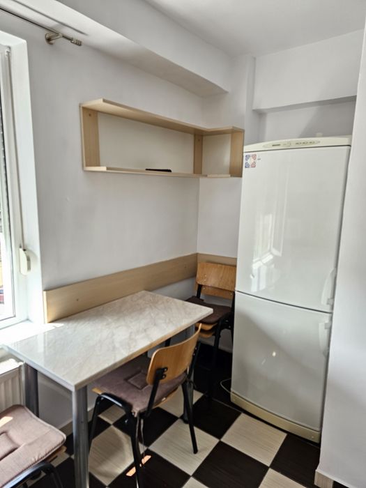 Închiriez apartament cu o cameră,  Oradea