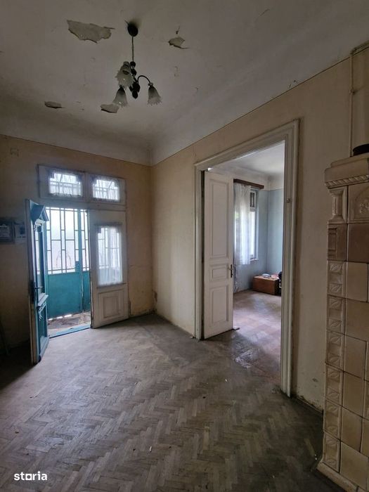 Casa singur curte parc Carol, Tineretului - comision 0