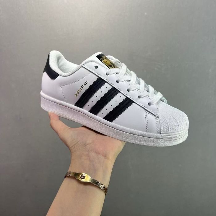 Superstar adidas