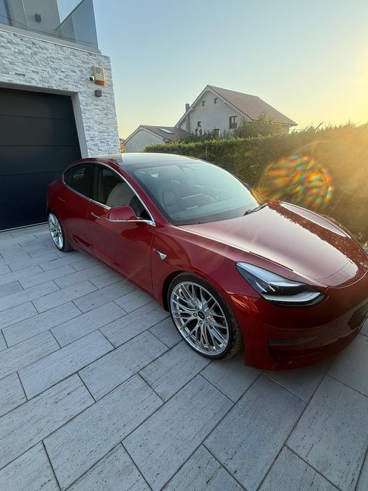 Tesla Model 3 Performance Dual Motor + 2 ani garantie extra