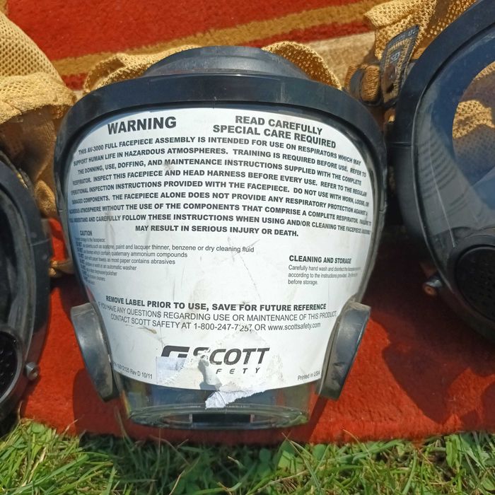 Aparat de respirat, Scott AP75 Air Pack + masca Scott AV 3000