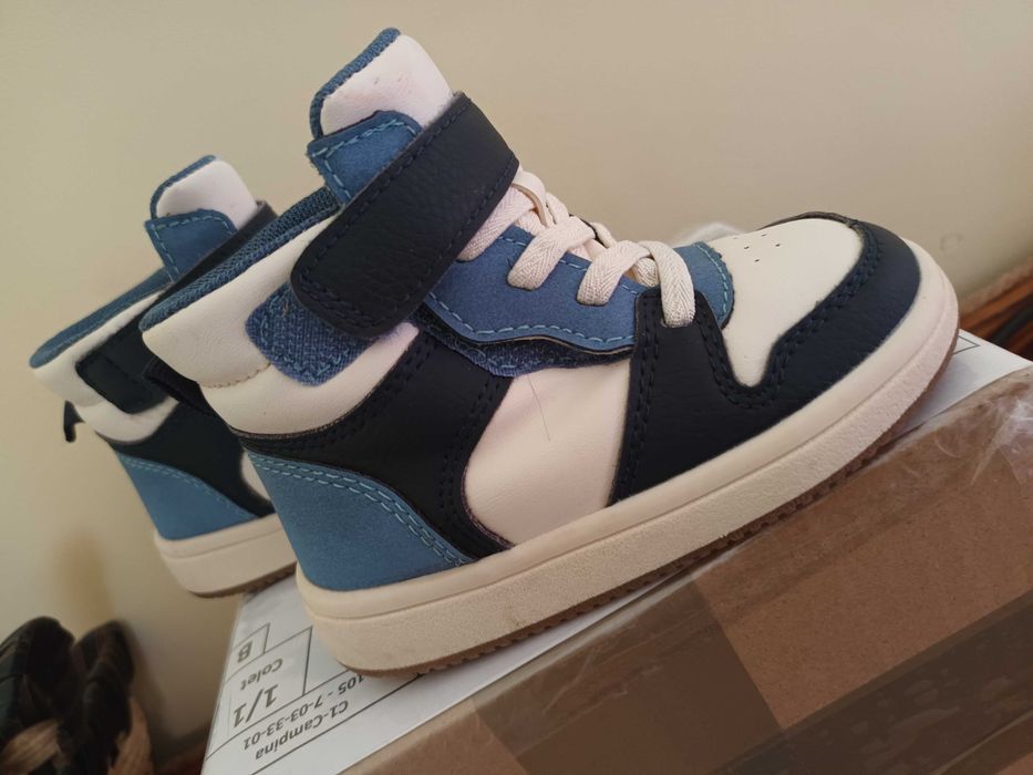 Pantofi adidas bebe 4 perechi 19-21