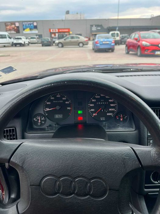 Audi 80 2.0 Бензин 115 к.с. Автоматик, Шибидах 1994г.