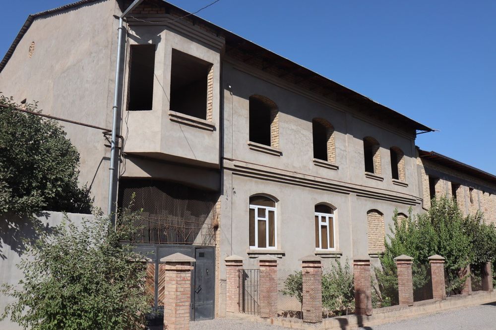 АРЕНДА под СКЛАД или цех юнусабад 600кв 600кв+