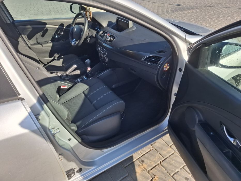 Renault Megane 3  unic prop Ro 1.5dci euro 5 110cp an 2014 luna 10