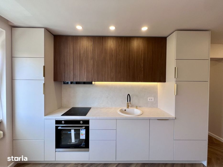 Apartament 3 camere, 52mp utili, etaj 4/7 - Zona Ultracentrala — fotografia 3