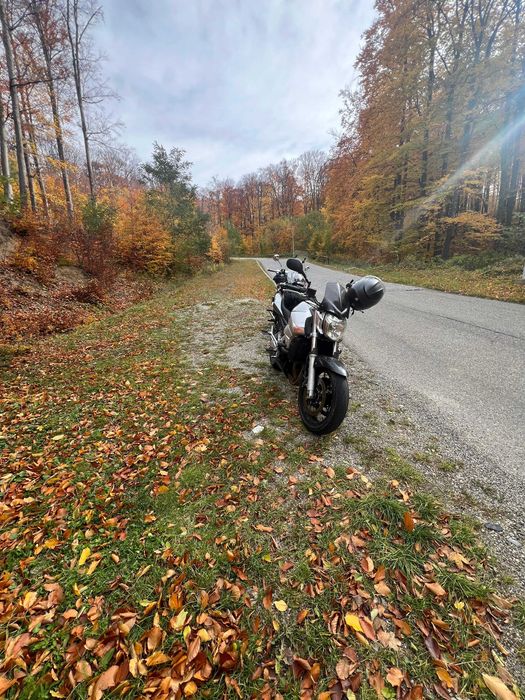 Suzuki GSR600 2006