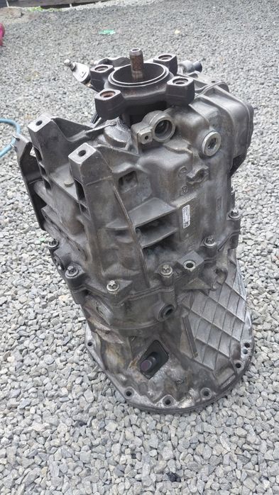 Vand cutie de viteze pentru Mercedes sprinter 2.2 in 6 trepte