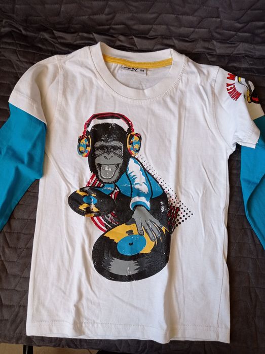 Нова блуза 128 см