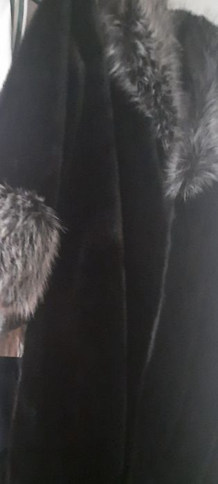 Продам  эко шубу