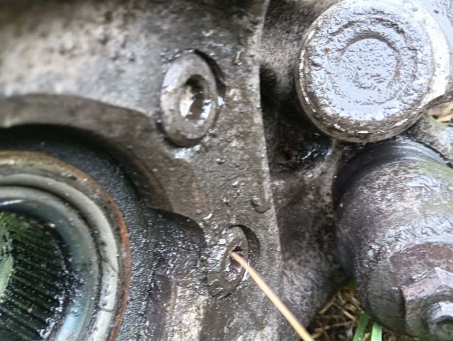 Fuzeta dreapta fata audi A4 b8 gaura alungita