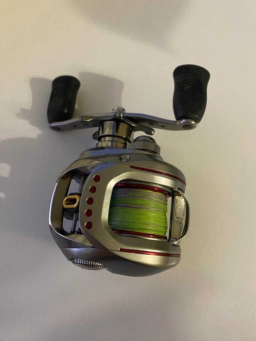 Надежная катушка Daiwa
