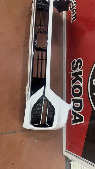 Omoda пепедний бампер