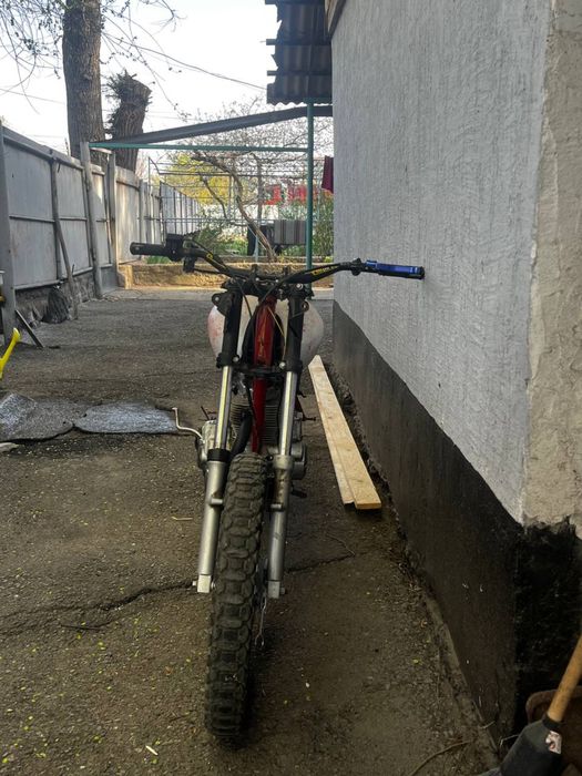 Продается мотоцикл 200 кубов