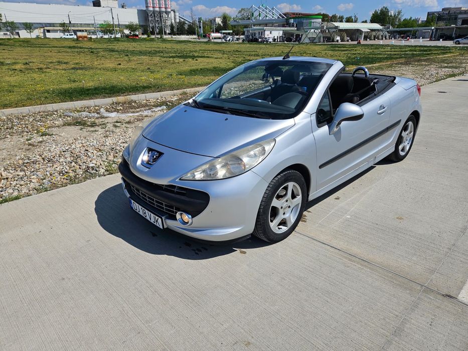 Peugeot 207 CC decapotabila