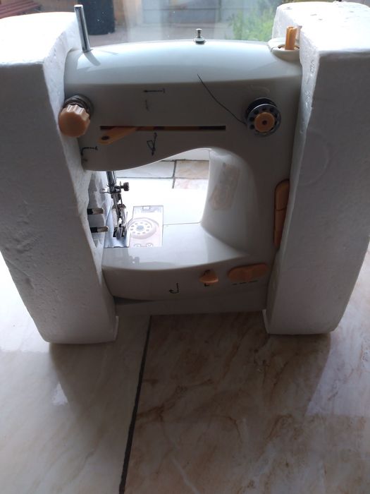 Швейная машинка.