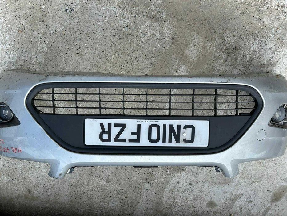 Bara fata ford focus 2010